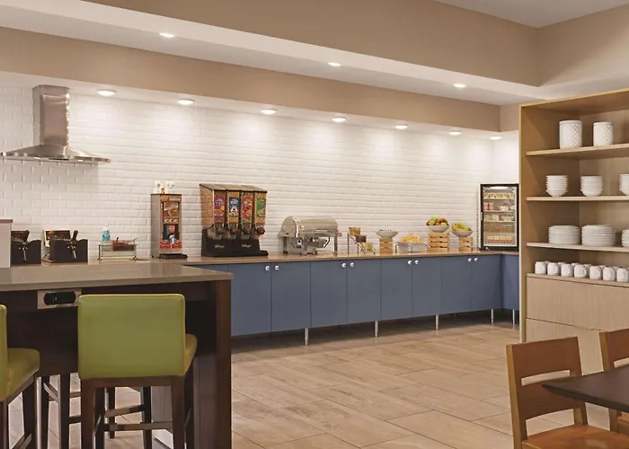 Best Pet Friendly Hotels in Albert Lea MN