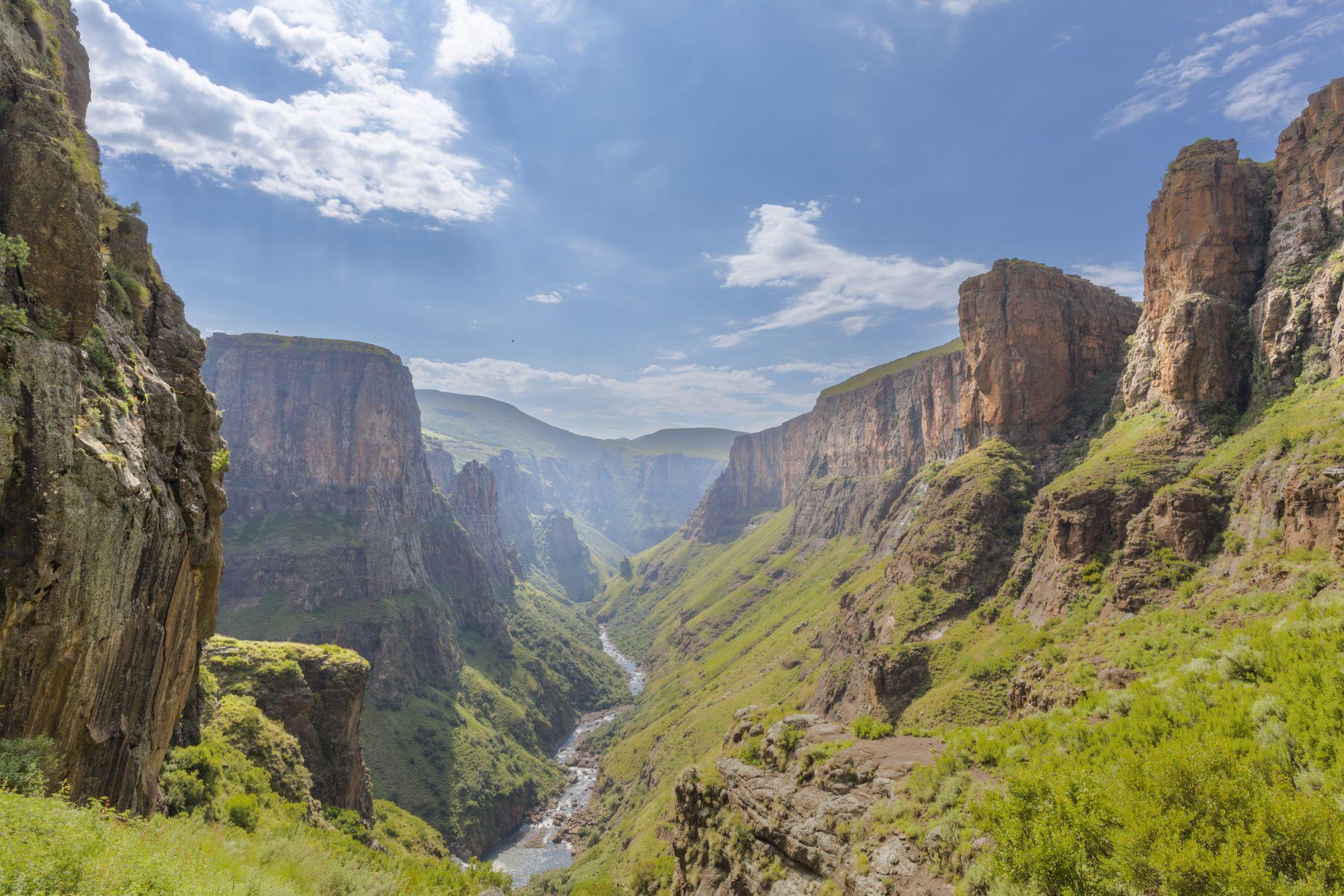 Il fiume Maletsunyane scava un canyon in Lesotho ©Hannes Thirion/Getty Images