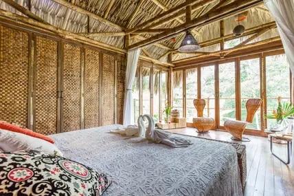 Die romantische Cabana liegt auf einer Ökofarm in den kolumbianischen Anden.